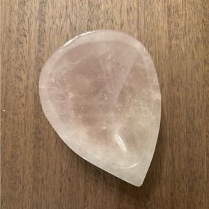Rose Quartz Teardrop Dish